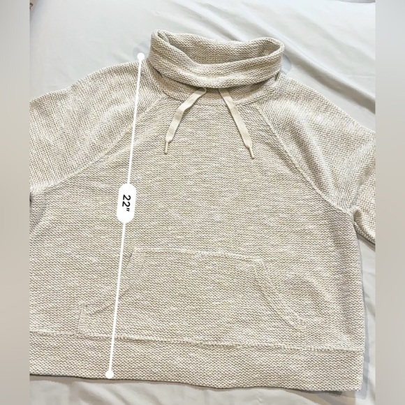 Aerie Women's Textured Beige Hoodie - Picture 8 of 13